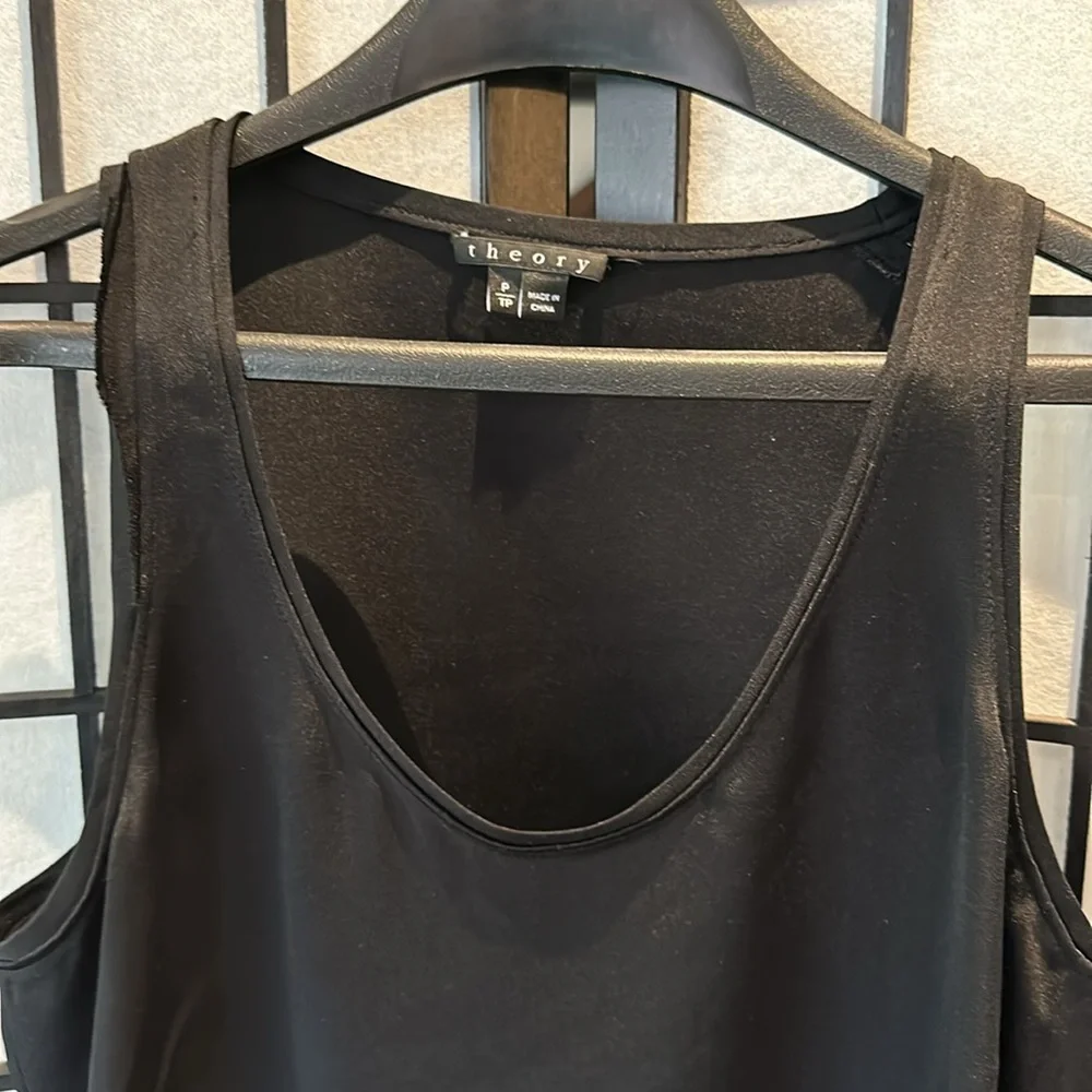 Black Theory Silk Top - NWOT - Picture 3 of 5